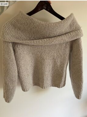 Vince Off-Shoulder Wool Sweater XS